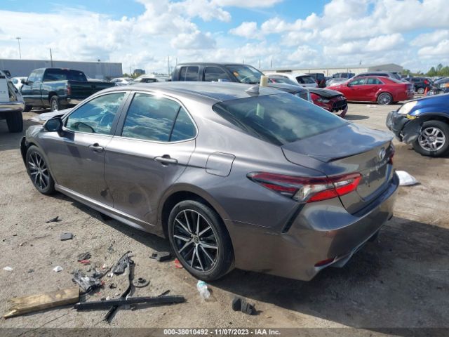 Photo 2 VIN: 4T1G11AK5NU638550 - TOYOTA CAMRY 