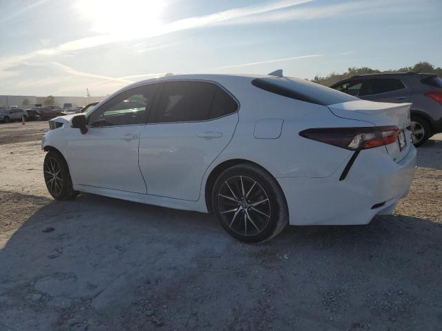 Photo 1 VIN: 4T1G11AK5NU710735 - TOYOTA CAMRY SE 