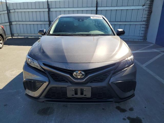 Photo 4 VIN: 4T1G11AK5PU724167 - TOYOTA CAMRY SE N 