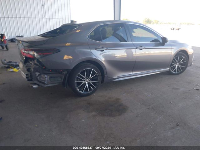 Photo 3 VIN: 4T1G11AK5PU743947 - TOYOTA CAMRY 