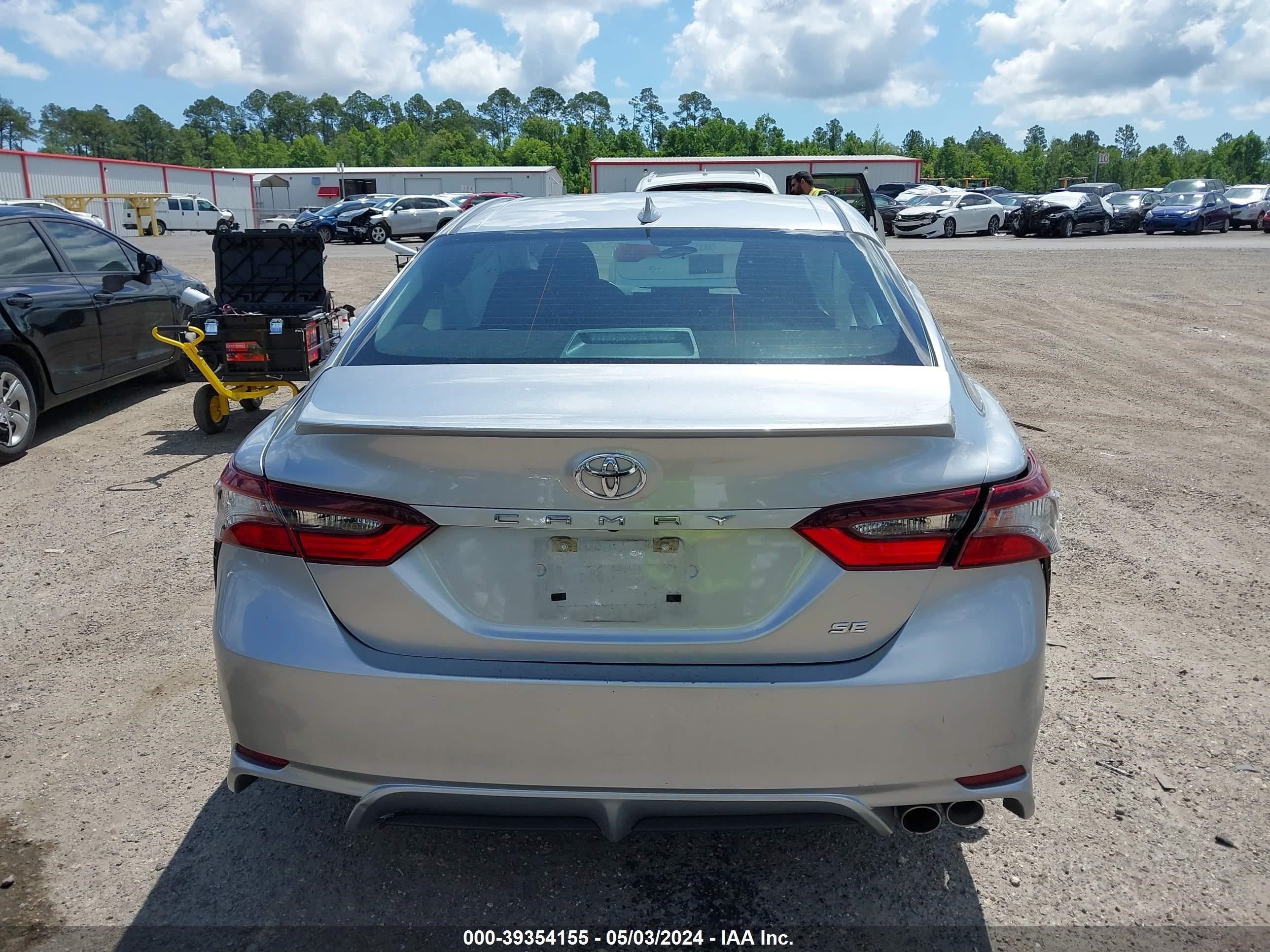 Photo 15 VIN: 4T1G11AK5PU777628 - TOYOTA CAMRY 