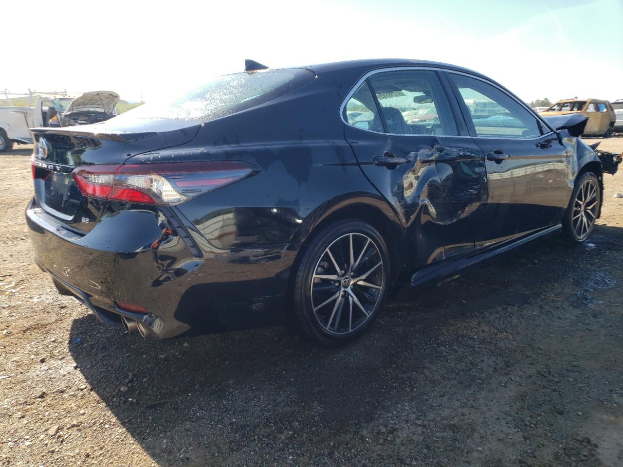 Photo 2 VIN: 4T1G11AK5PU780724 - TOYOTA CAMRY 