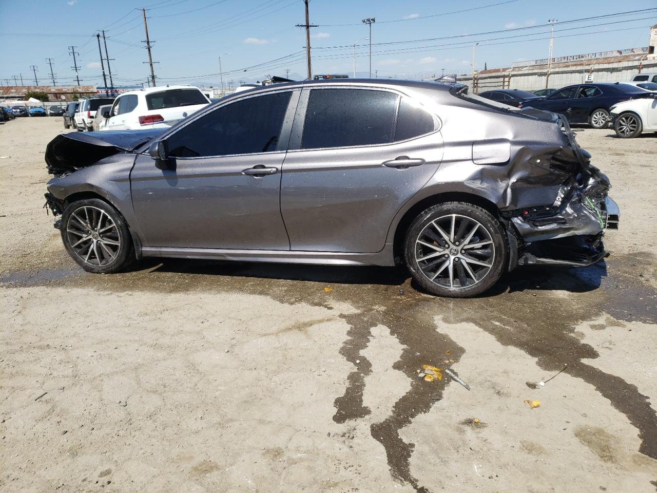 Photo 1 VIN: 4T1G11AK5PU815844 - TOYOTA CAMRY 