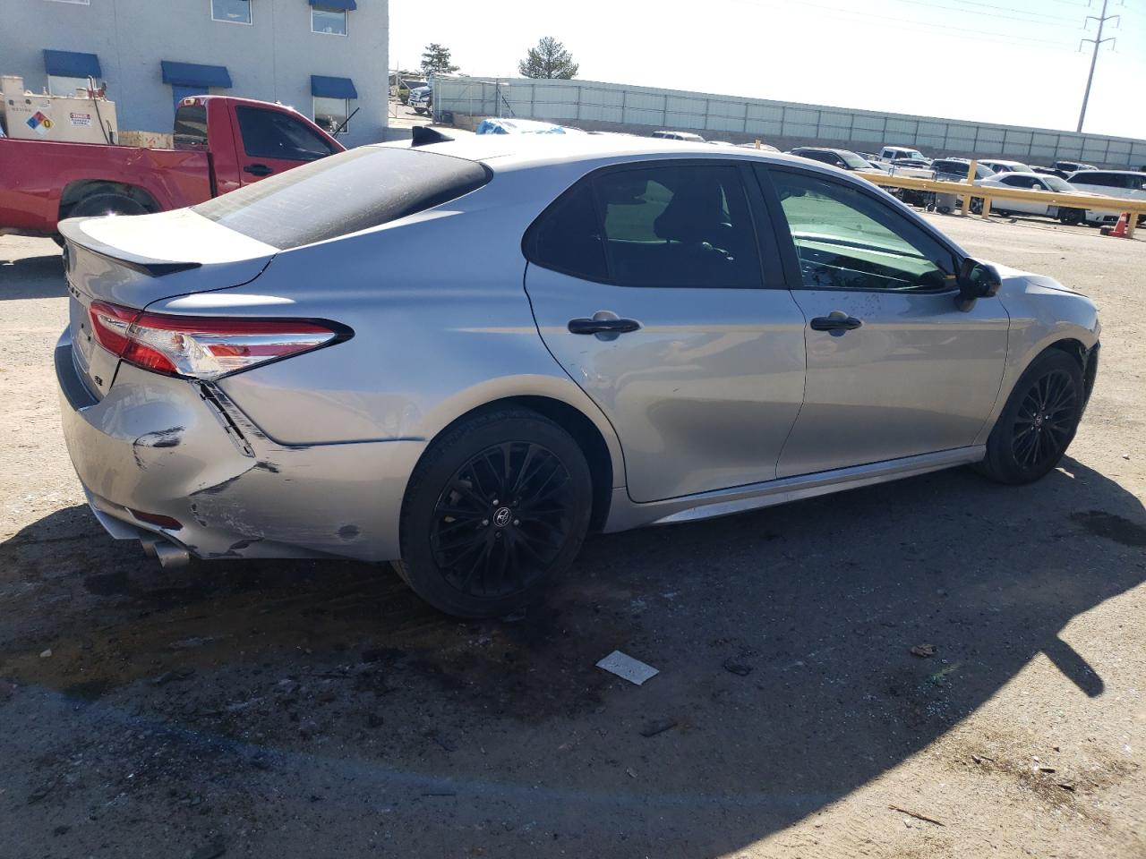 Photo 2 VIN: 4T1G11AK6LU304976 - TOYOTA CAMRY 