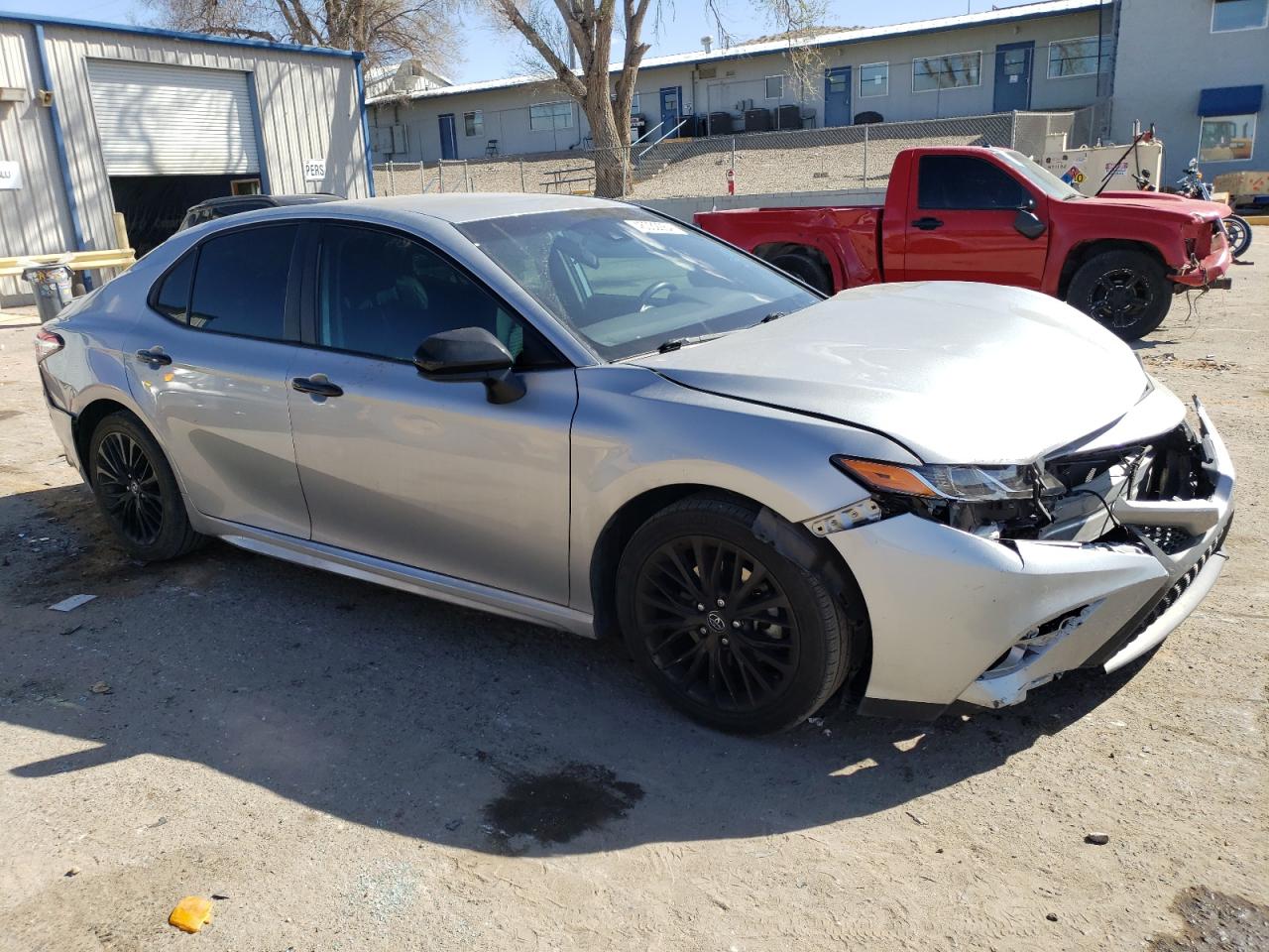 Photo 3 VIN: 4T1G11AK6LU304976 - TOYOTA CAMRY 