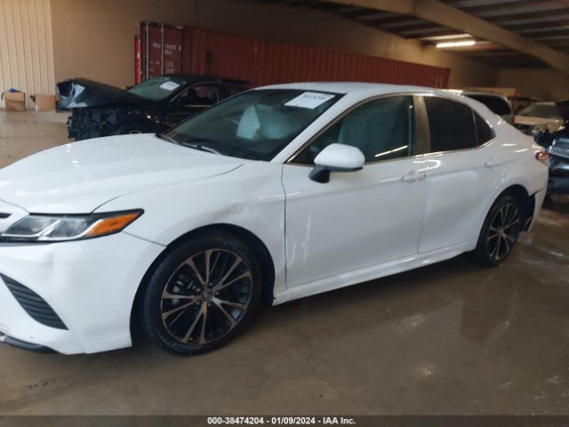 Photo 1 VIN: 4T1G11AK6LU306890 - TOYOTA CAMRY 