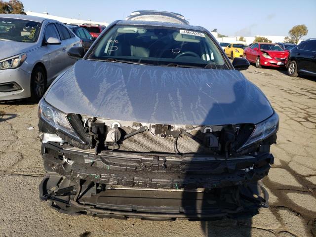 Photo 4 VIN: 4T1G11AK6LU323138 - TOYOTA CAMRY SE 