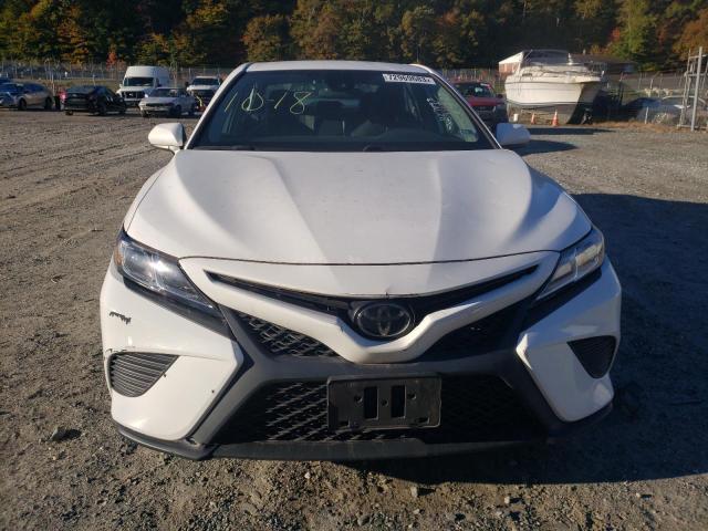 Photo 4 VIN: 4T1G11AK6LU347942 - TOYOTA CAMRY SE 