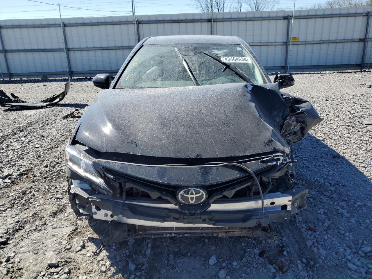 Photo 4 VIN: 4T1G11AK6LU507589 - TOYOTA CAMRY 