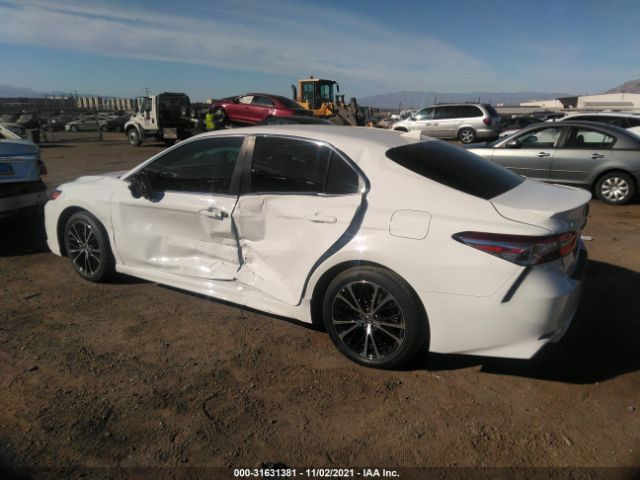 Photo 2 VIN: 4T1G11AK6LU857045 - TOYOTA CAMRY 