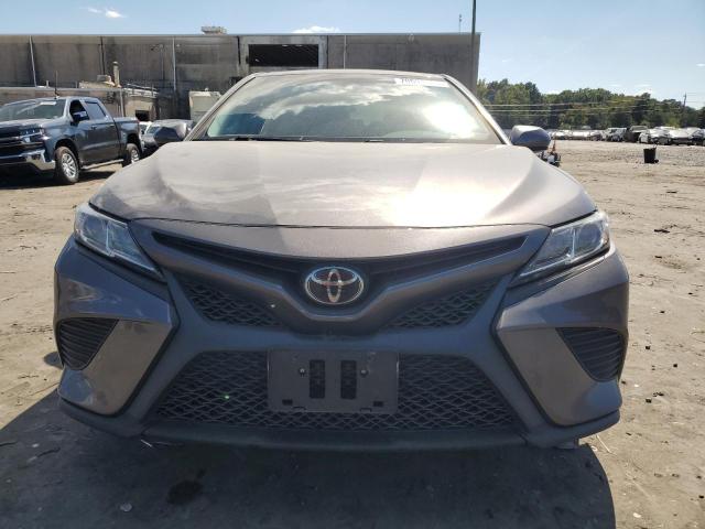 Photo 4 VIN: 4T1G11AK6LU863816 - TOYOTA CAMRY SE 