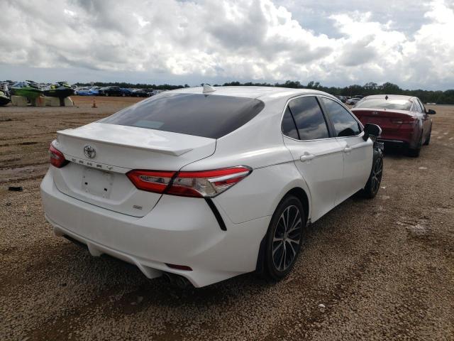 Photo 3 VIN: 4T1G11AK6LU865520 - TOYOTA CAMRY SE 