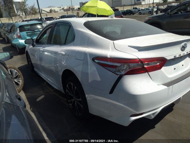 Photo 2 VIN: 4T1G11AK6LU880664 - TOYOTA CAMRY 