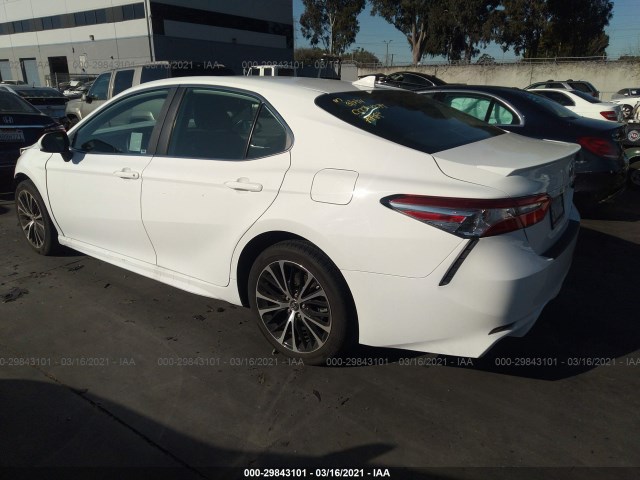 Photo 2 VIN: 4T1G11AK6LU880681 - TOYOTA CAMRY 