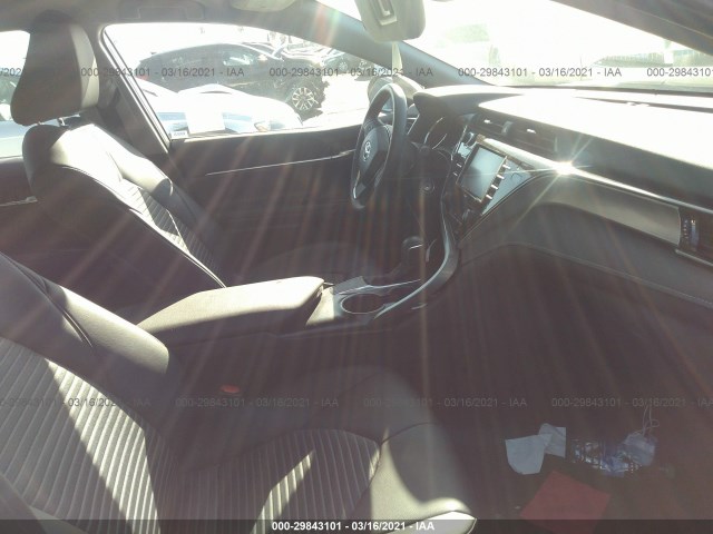 Photo 4 VIN: 4T1G11AK6LU880681 - TOYOTA CAMRY 