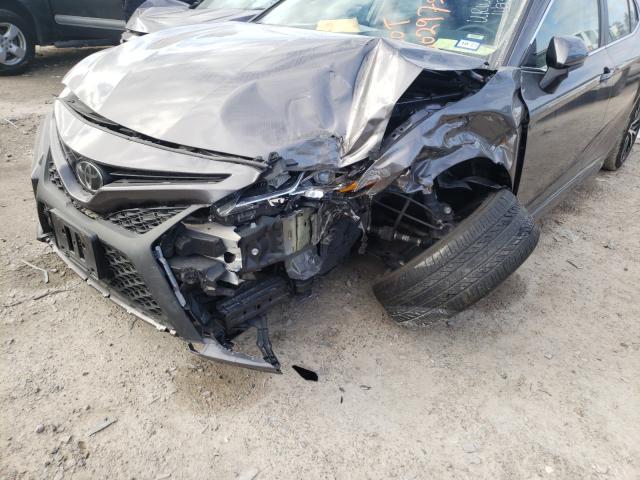 Photo 8 VIN: 4T1G11AK6LU888358 - TOYOTA CAMRY SE 