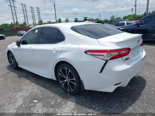 Photo 2 VIN: 4T1G11AK6LU904526 - TOYOTA CAMRY 