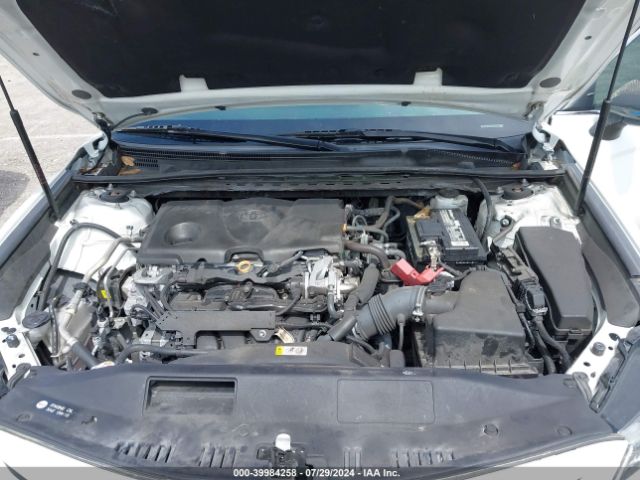 Photo 9 VIN: 4T1G11AK6LU904526 - TOYOTA CAMRY 