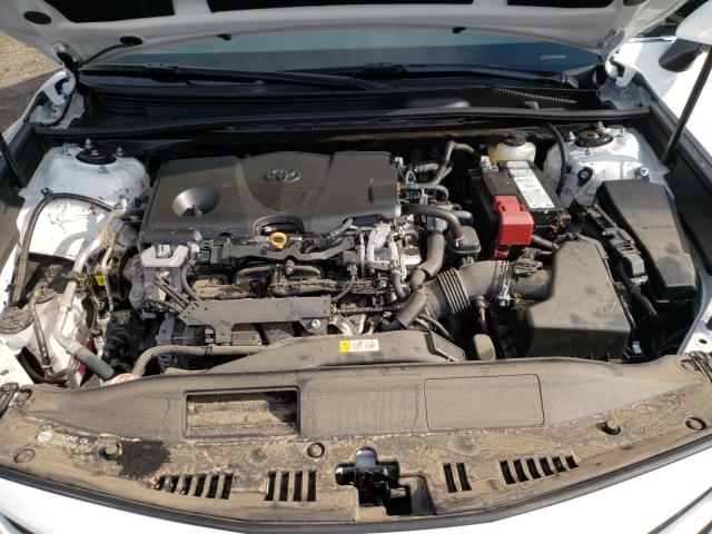 Photo 6 VIN: 4T1G11AK6LU925103 - TOYOTA CAMRY SE 