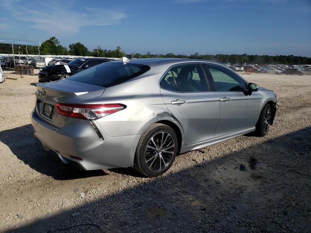 Photo 2 VIN: 4T1G11AK6LU940944 - TOYOTA CAMRY SE 