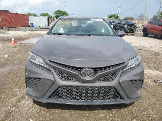 Photo 4 VIN: 4T1G11AK6LU944475 - TOYOTA CAMRY SE 