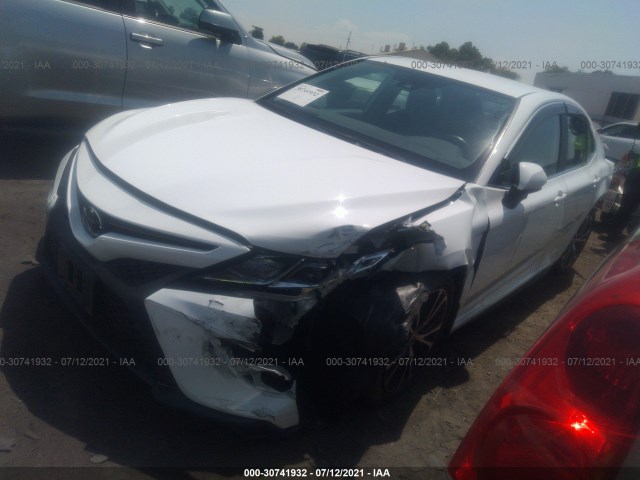 Photo 1 VIN: 4T1G11AK6LU945772 - TOYOTA CAMRY 