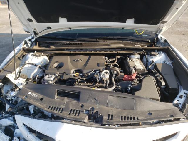 Photo 6 VIN: 4T1G11AK6MU563615 - TOYOTA CAMRY SE 