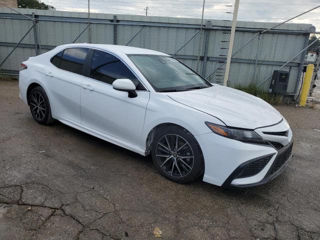 Photo 3 VIN: 4T1G11AK6MU567521 - TOYOTA CAMRY 