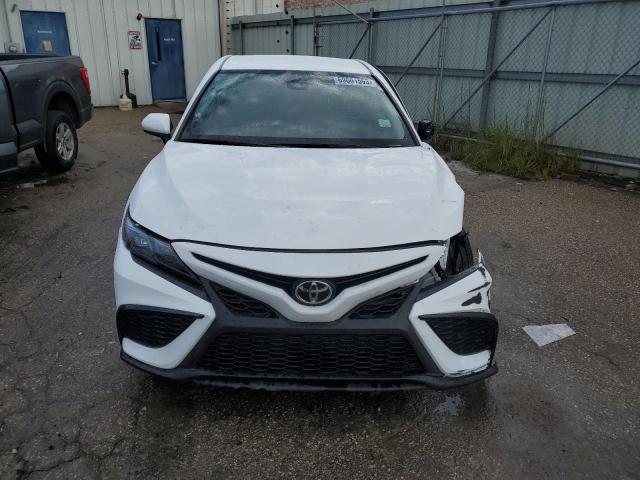 Photo 4 VIN: 4T1G11AK6MU567521 - TOYOTA CAMRY 