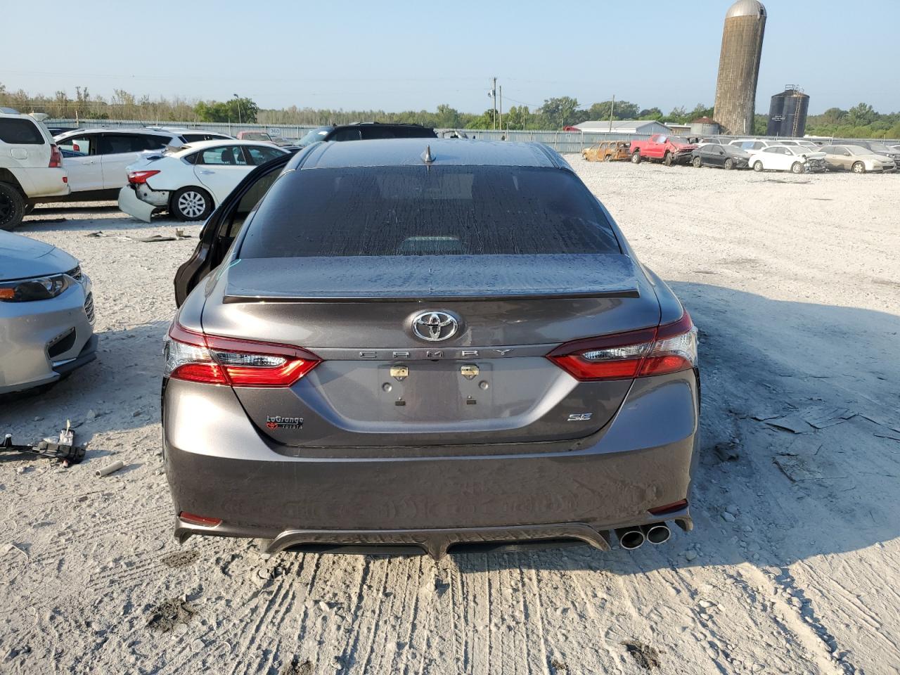 Photo 5 VIN: 4T1G11AK6MU604311 - TOYOTA CAMRY 