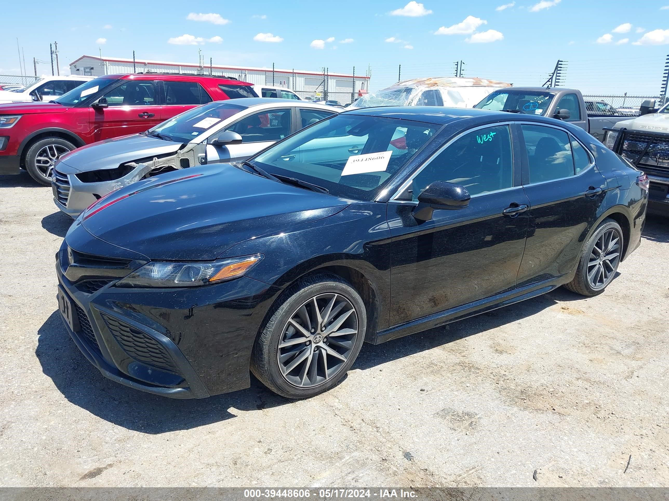 Photo 1 VIN: 4T1G11AK6MU608889 - TOYOTA CAMRY 