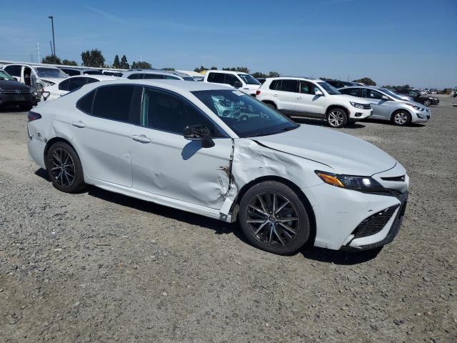 Photo 3 VIN: 4T1G11AK6NU003420 - TOYOTA CAMRY SE 