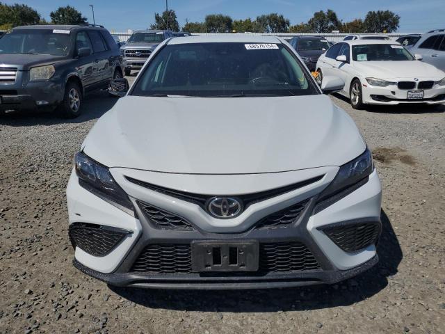 Photo 4 VIN: 4T1G11AK6NU003420 - TOYOTA CAMRY SE 