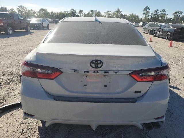 Photo 5 VIN: 4T1G11AK6NU028799 - TOYOTA CAMRY SE 