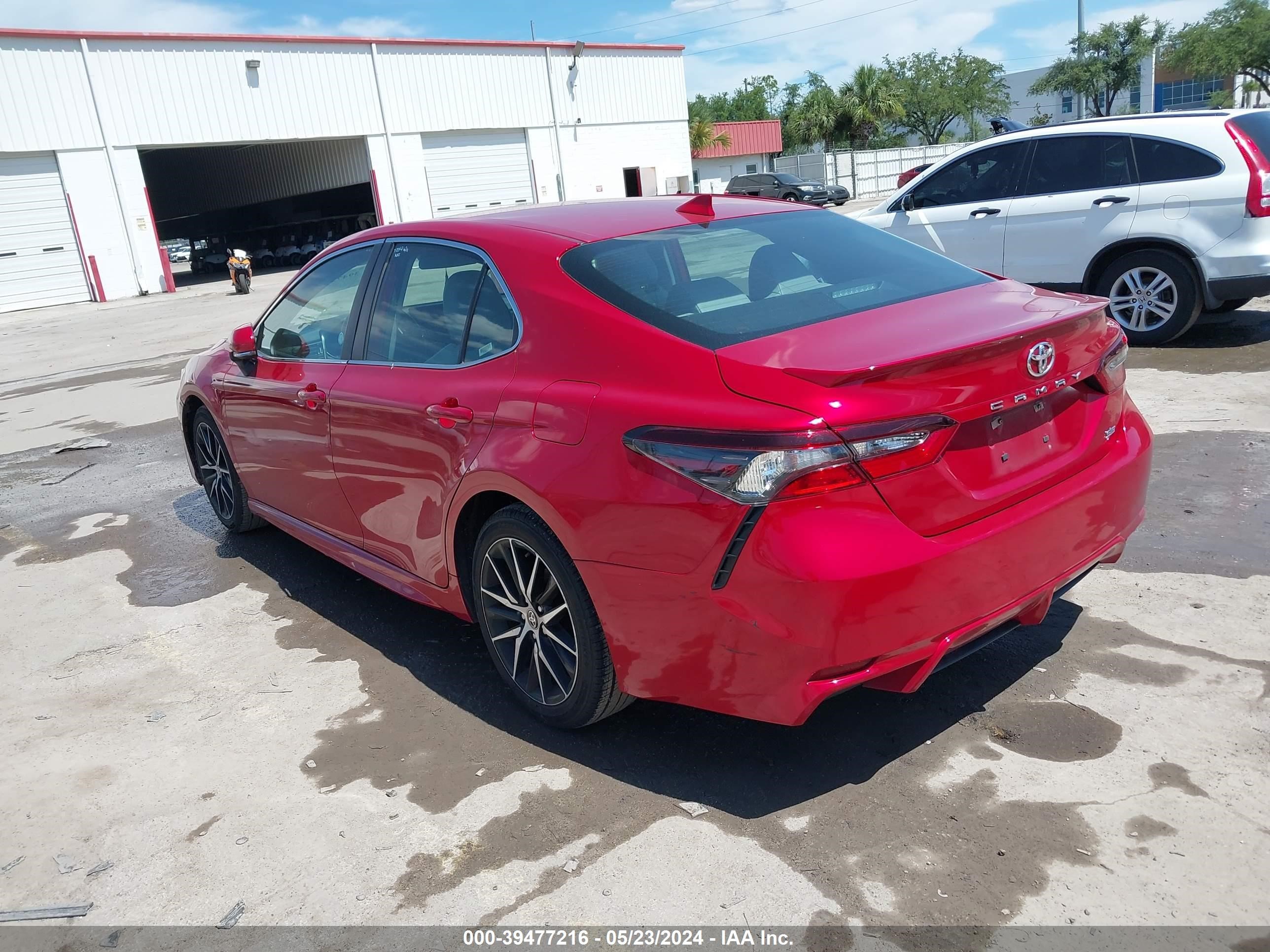 Photo 2 VIN: 4T1G11AK6NU035042 - TOYOTA CAMRY 