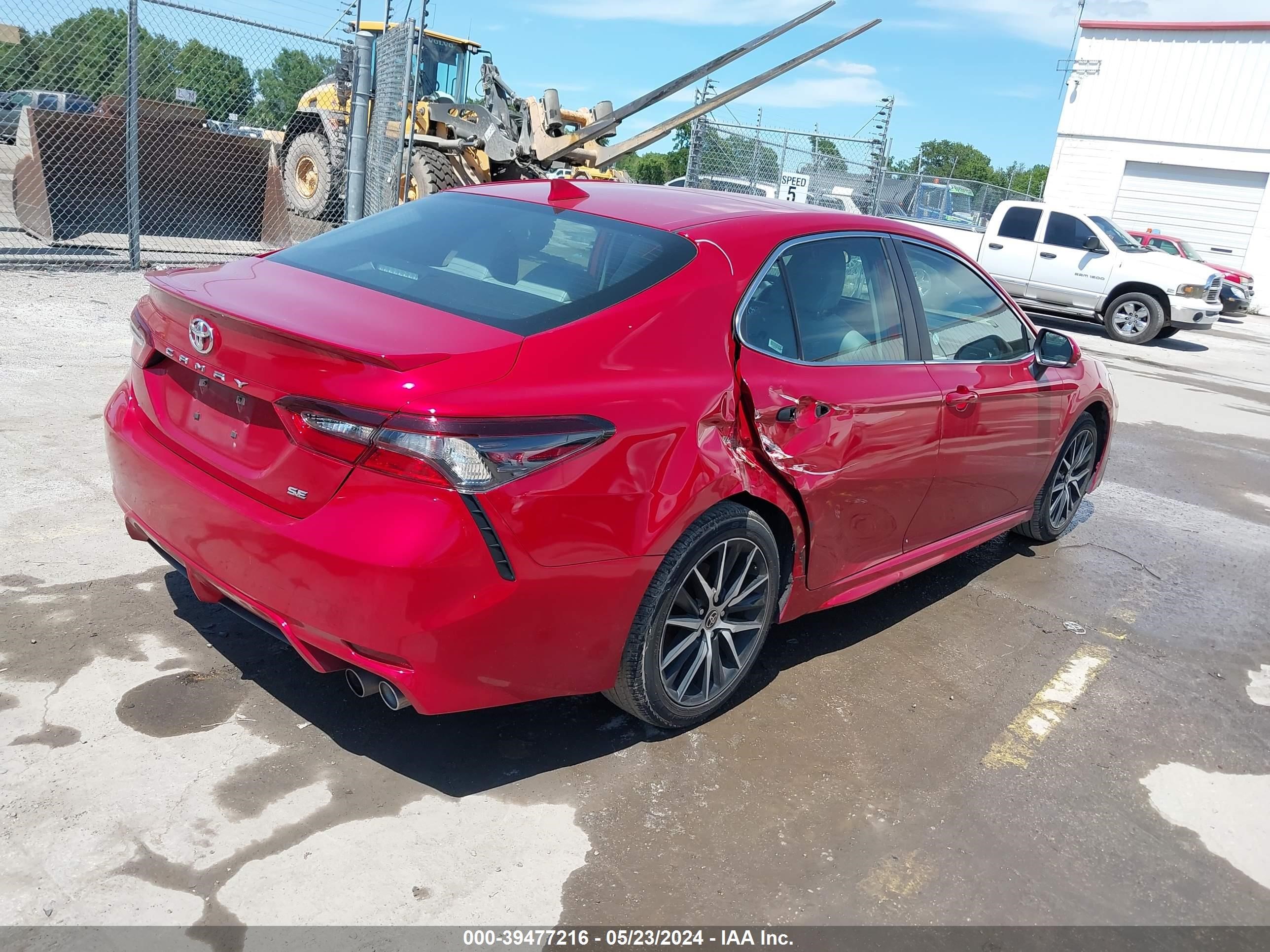 Photo 3 VIN: 4T1G11AK6NU035042 - TOYOTA CAMRY 