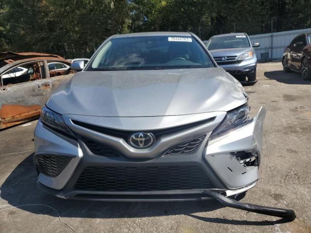 Photo 4 VIN: 4T1G11AK6NU646074 - TOYOTA CAMRY SE 