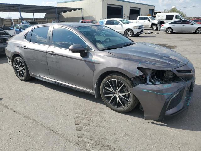 Photo 3 VIN: 4T1G11AK6NU711649 - TOYOTA CAMRY SE 