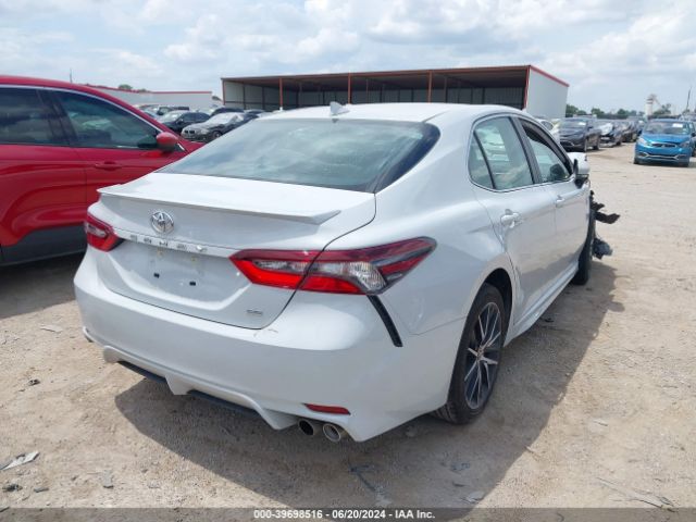 Photo 3 VIN: 4T1G11AK6PU138772 - TOYOTA CAMRY 