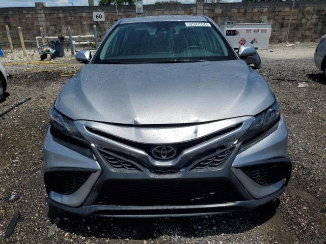 Photo 4 VIN: 4T1G11AK6PU725439 - TOYOTA CAMRY 