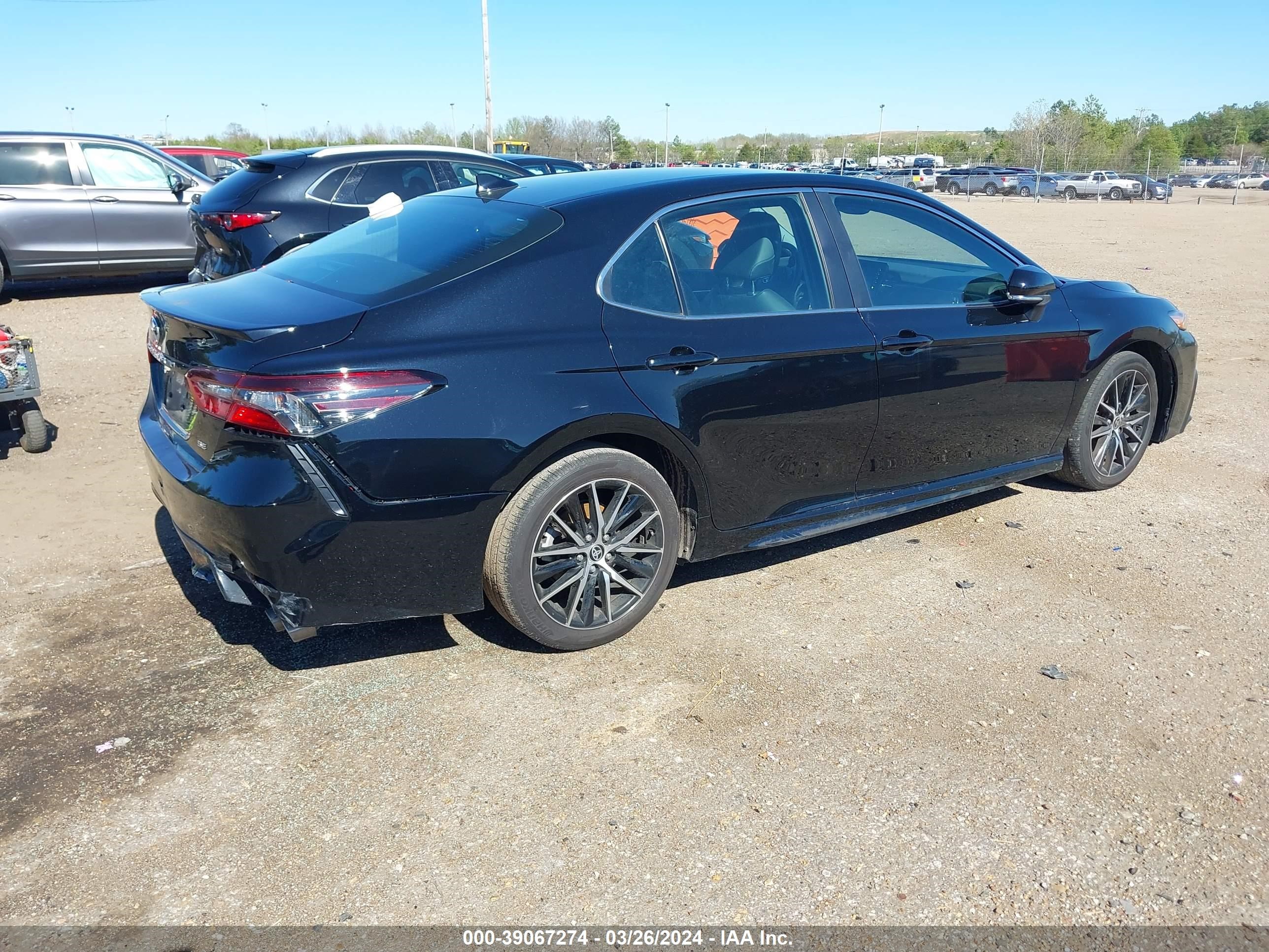 Photo 3 VIN: 4T1G11AK6PU789545 - TOYOTA CAMRY 