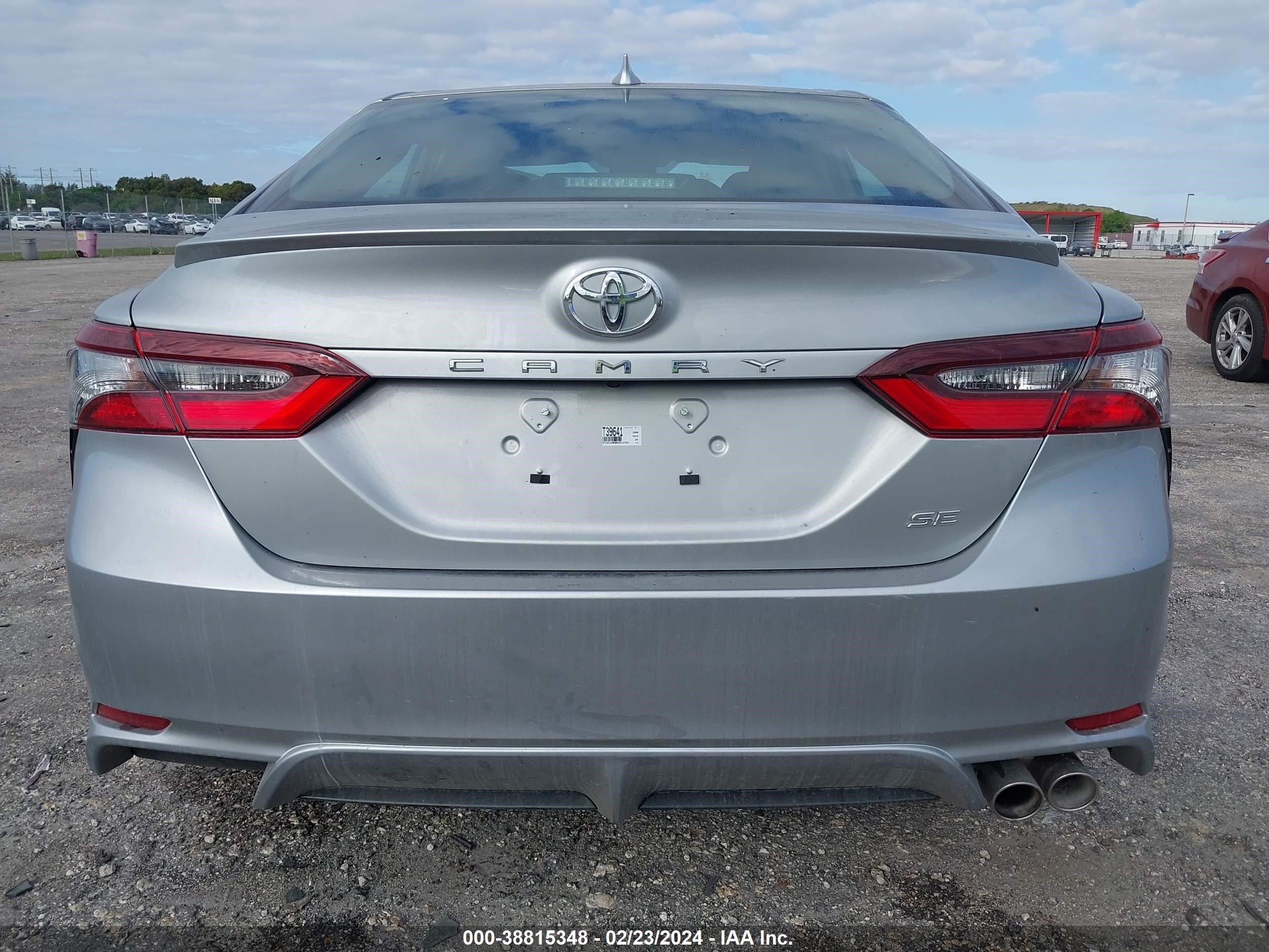 Photo 15 VIN: 4T1G11AK6RU212789 - TOYOTA CAMRY 