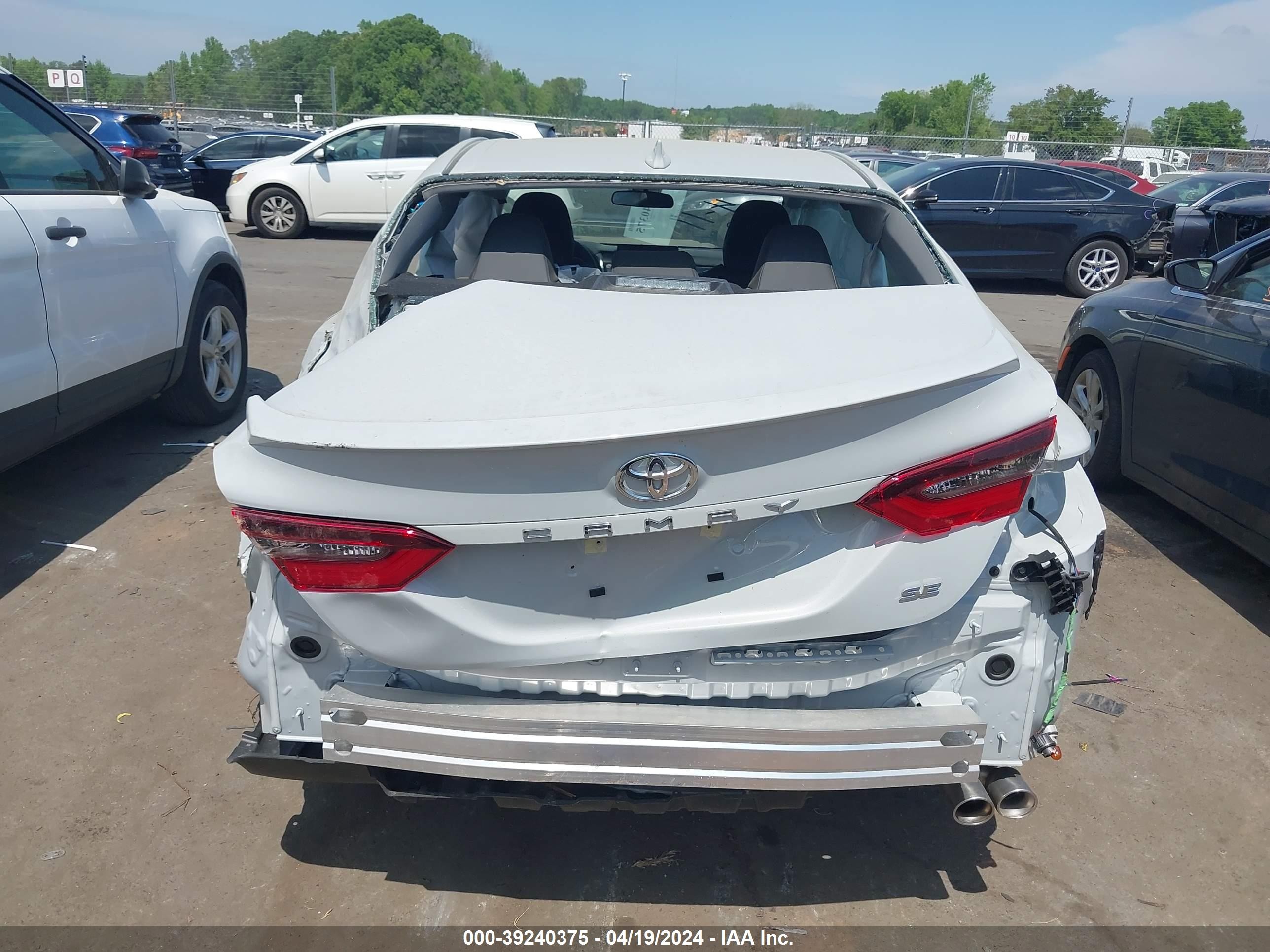 Photo 15 VIN: 4T1G11AK6RU245517 - TOYOTA CAMRY 