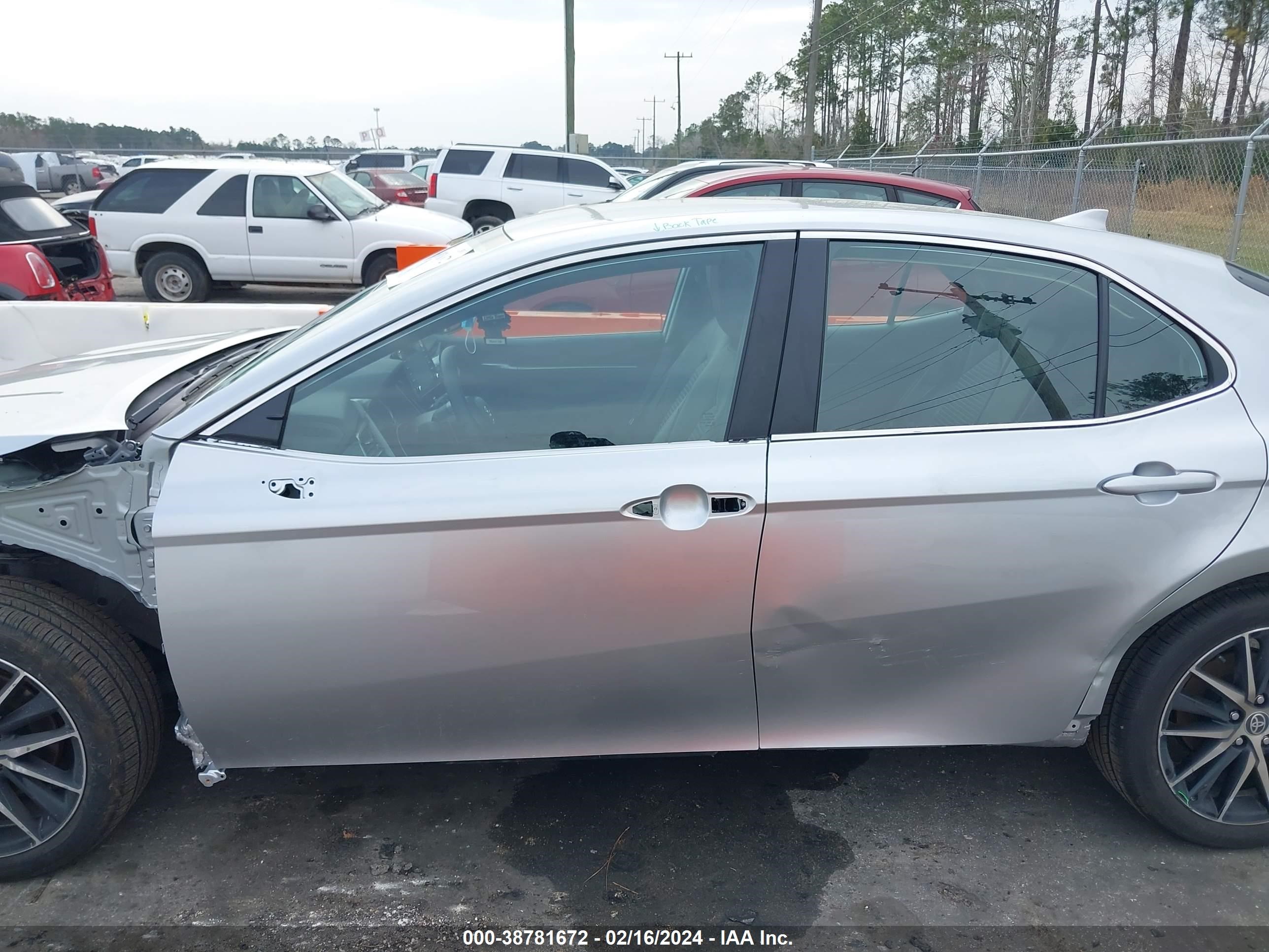 Photo 14 VIN: 4T1G11AK6RU878583 - TOYOTA CAMRY 