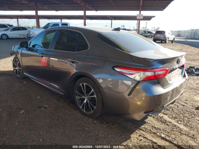 Photo 2 VIN: 4T1G11AK7LU352339 - TOYOTA CAMRY 