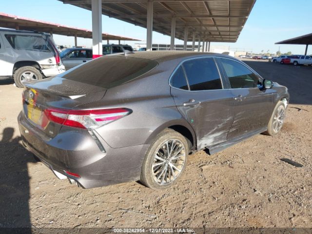 Photo 3 VIN: 4T1G11AK7LU352339 - TOYOTA CAMRY 