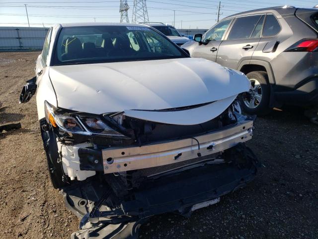 Photo 4 VIN: 4T1G11AK7LU367388 - TOYOTA CAMRY SE 