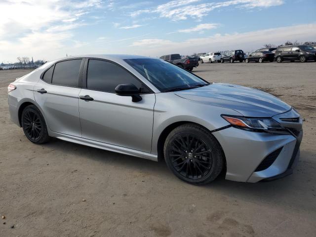 Photo 3 VIN: 4T1G11AK7LU370761 - TOYOTA CAMRY 