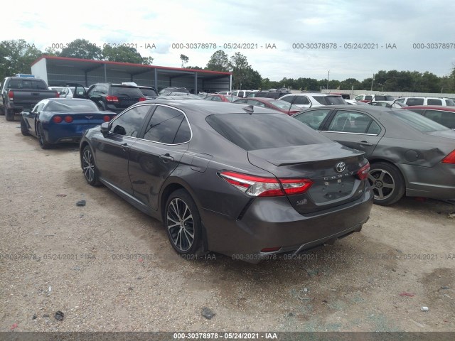 Photo 2 VIN: 4T1G11AK7LU500148 - TOYOTA CAMRY 