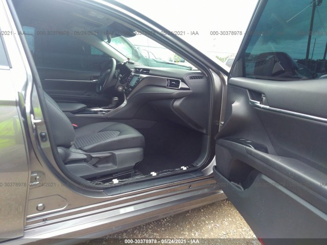 Photo 4 VIN: 4T1G11AK7LU500148 - TOYOTA CAMRY 